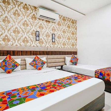 Fabhotel Elvis Inn - Nr Mumbai International Airport Kültér fotó