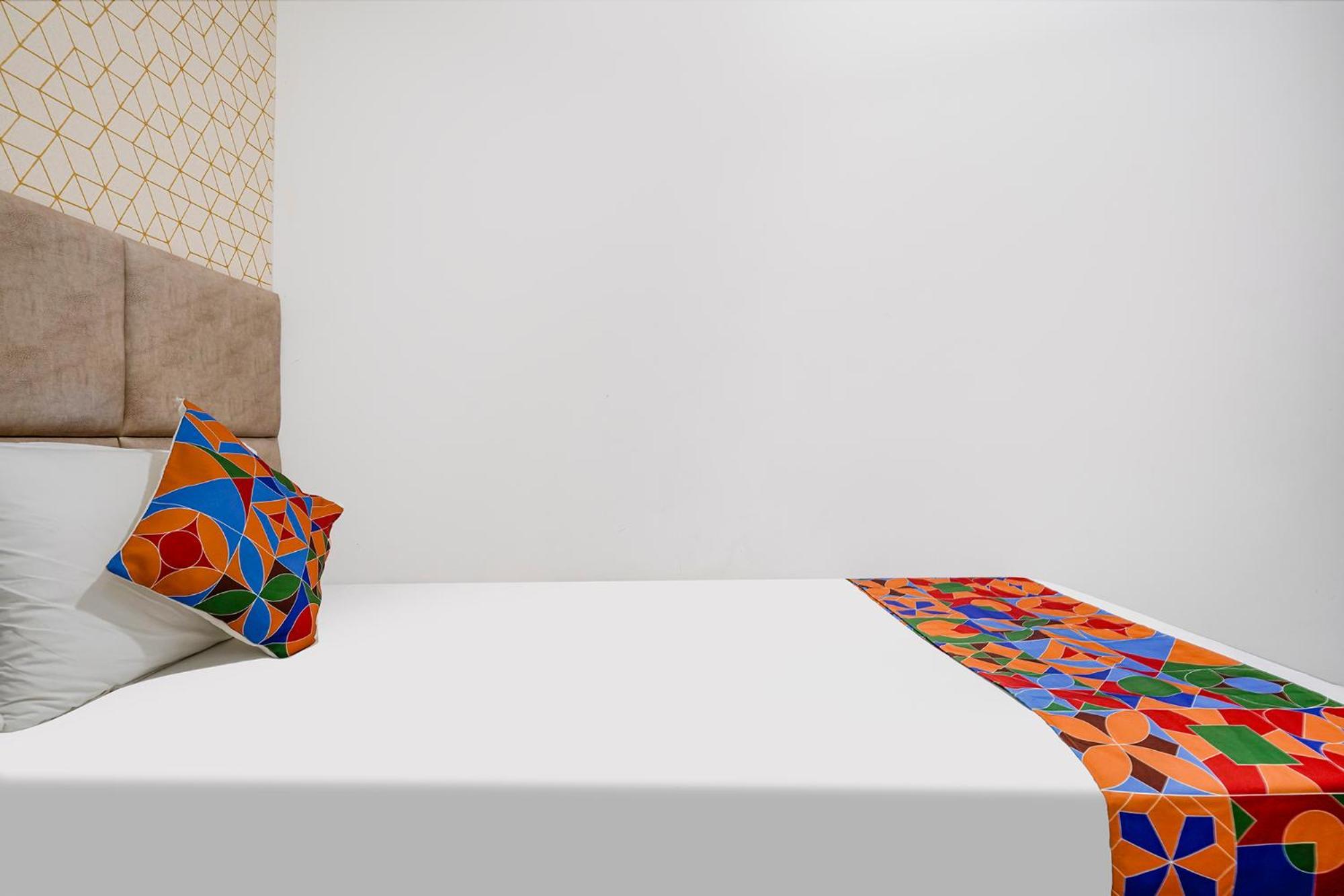 Fabhotel Elvis Inn - Nr Mumbai International Airport Kültér fotó